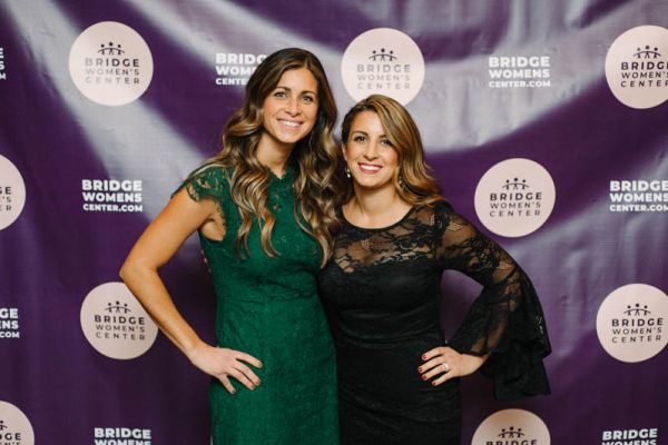 2019-bridge-womens-center-winter-gala-054543EA789-54DF-29F1-3387-1F50E05E3120.jpg